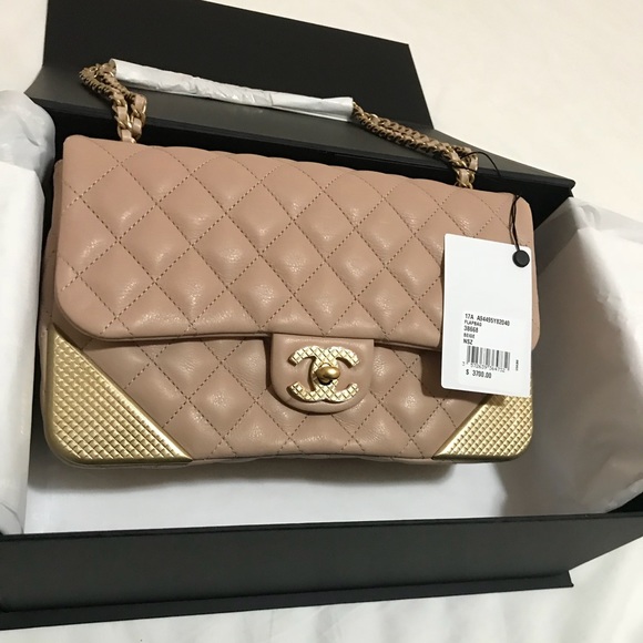 Chanel medium flapbag limited edition_ Authentic - Picture 1 of 5